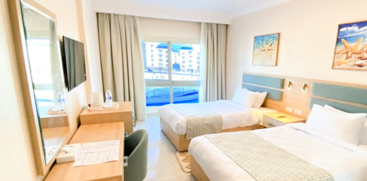 Geras kainos ir kokybės santykis atostogoms - viešbutis AZUR ONE ELEVEN HOTEL