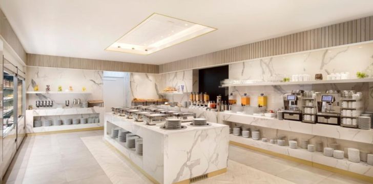 Apsistokite CROWNE PLAZA ZURICH viešbutyje už gerą kainą.