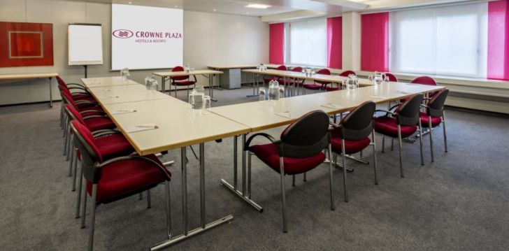 Nepraleisk progos pailsėti už gerą kainą - viešbutyje CROWNE PLAZA ZURICH