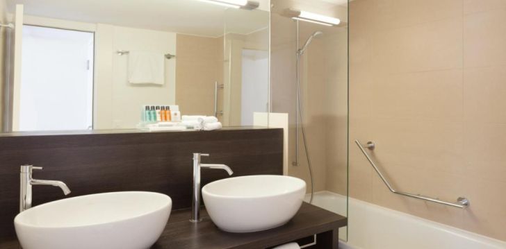 Atostogos Šveicarija – apsistokite viešbutyje CROWNE PLAZA ZURICH