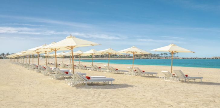 Jaukus viešbutis PALMA BAY ROTANA RESORT, jūsų atostogoms