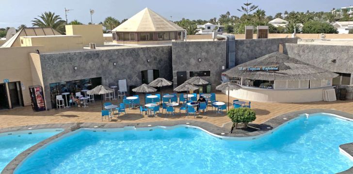 Apsistokite BLUE SEA COSTA TEGUISE GARDENS viešbutyje už gerą kainą.