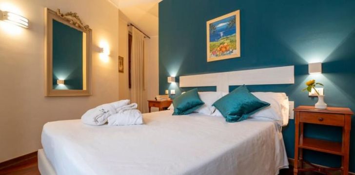 Rinkitės viešbutį HOTEL VECCHIO BORGO kelionei į Italija