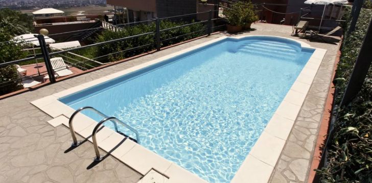 Viešbutis HOTEL BEL 3 įsikūręs Italija.