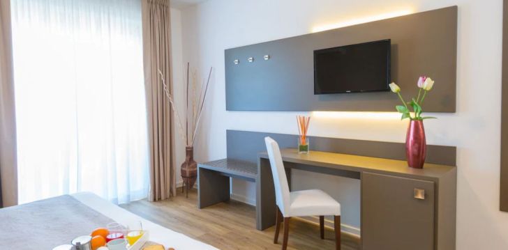 Tavęs laukia poilsis Italija įsikūrusiame HOTEL BEL 3