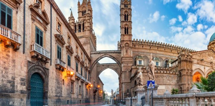 Rinkitės viešbutį SUITE DEL PONTE NORMANNO kelionei į Italija