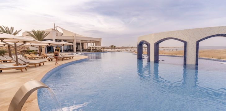 Tavo atostogos prasideda viešbutyje MALIKIA ABU DABAB AQUAPARK BEACH RESORT