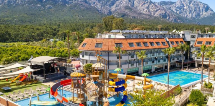 Apsistokite DEDEMAN KEMER RESORT viešbutyje už gerą kainą. 