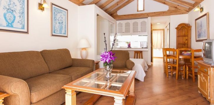 Tavo atostogos prasideda viešbutyje SANDS BEACH RESORT