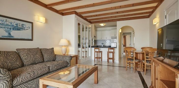 Planuoji kelionę į Ispanija? apsistokite 4 viešbutyje SANDS BEACH RESORT. 
