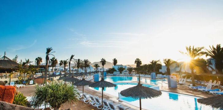 Viešbutis PARADISE ISLAND įsikūręs Ispanija. 