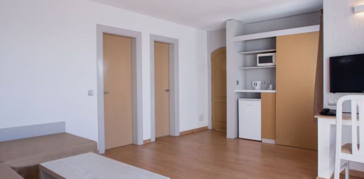 Planuoji kelionę į Ispanija? apsistokite 4 viešbutyje PARADISE ISLAND.