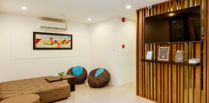 FX PATTAYA HOTEL - klientų vertinamas, kaip geras kainos ir kokybės santykis.