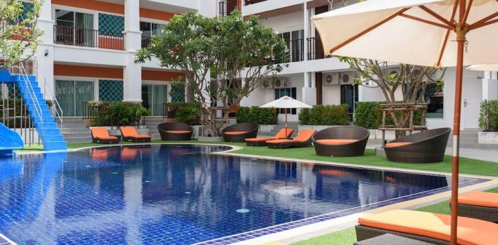 FX PATTAYA HOTEL - klientų vertinamas, kaip geras kainos ir kokybės santykis. 