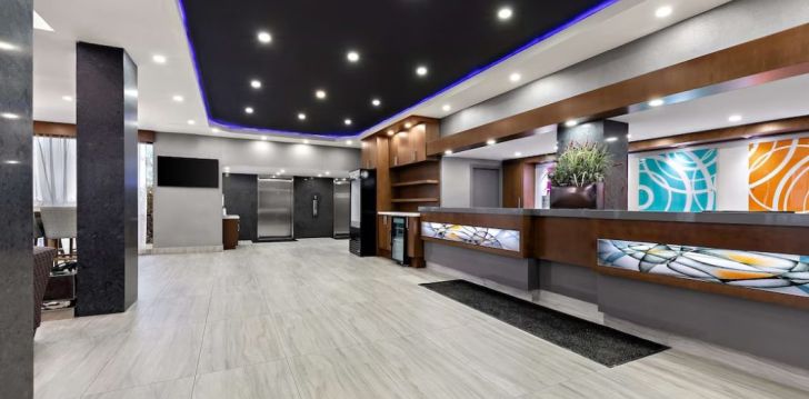 Viešbutis BEST WESTERN PLUS TORONTO NORTH YORK HOTEL & SUITES įsikūręs Kanada.