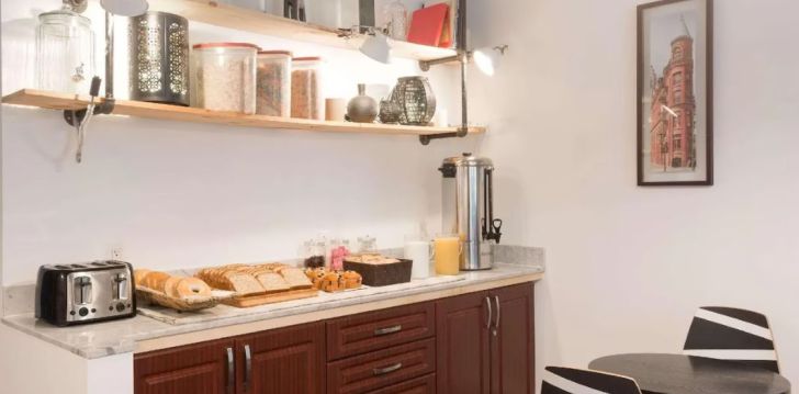 PEMBROKE INN - klientų vertinamas, kaip geras kainos ir kokybės santykis. 