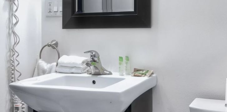 Rinkitės viešbutį PEMBROKE INN kelionei į Kanada