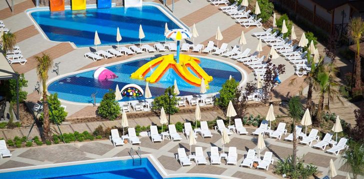 Viešbutis RAMADA RESORT LARA įsikūręs Turkija. 