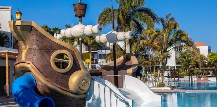 Planuoji kelionę į Ispanija? apsistokite 4 viešbutyje FUERTEVENTURA PRINCESS. 