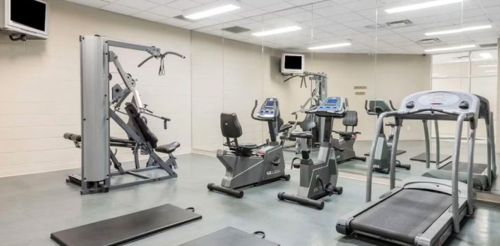 Tavo atostogos prasideda viešbutyje SUPER 8 BY WYNDHAM MISSISSAUGA