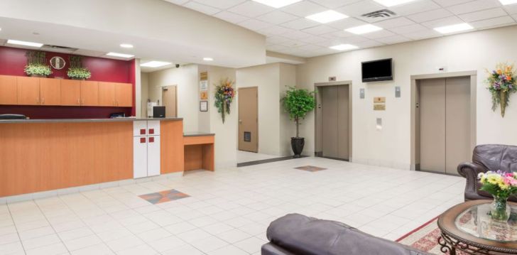 Tavęs laukia poilsis Kanada įsikūrusiame SUPER 8 BY WYNDHAM MISSISSAUGA