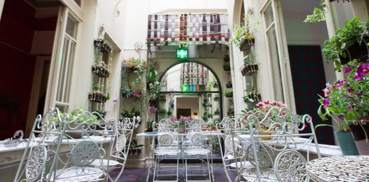 Viešbutis MIRAMARE CAGLIARI HOTEL MUSEO įsikūręs Italija. 