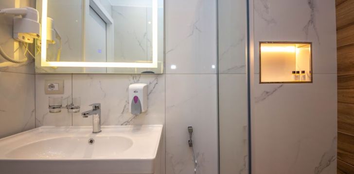 Apgyvendinimas 3* HOTEL VILA MISIRI