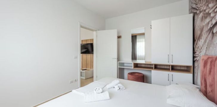 Apsistokite ENLES viešbutyje už gerą kainą. 