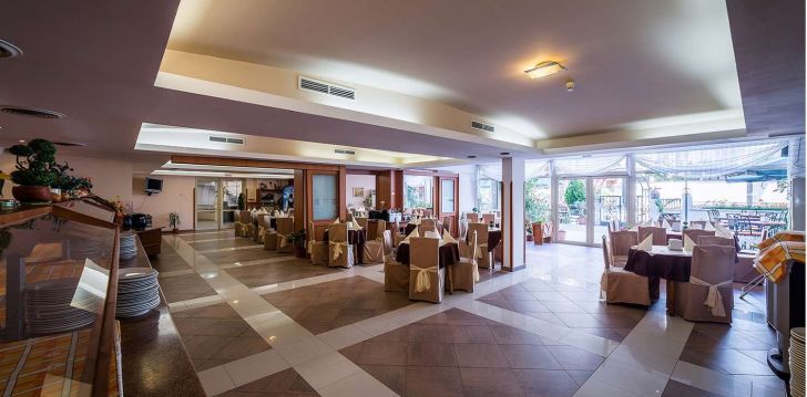Poilsiui Bulgarijoje rinkitės 4* viešbutį GOLDEN DUNE! 7