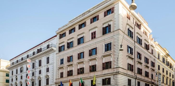 Apsistokite EXE DOMUS AUREA viešbutyje už gerą kainą. 