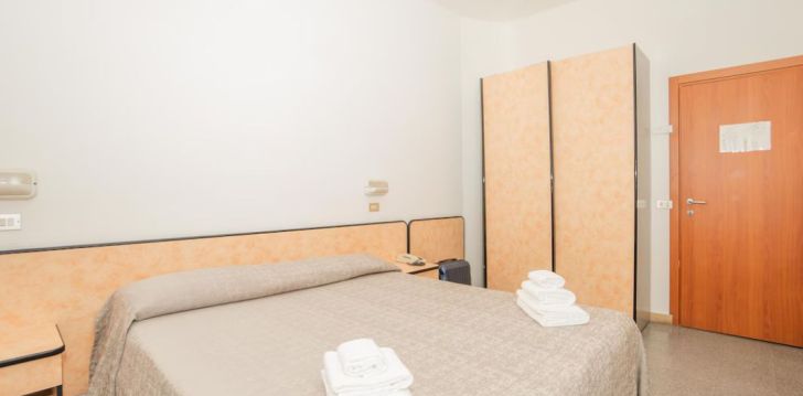 Viešbutis HOTEL SAINT LOUIS įsikūręs Italija. 