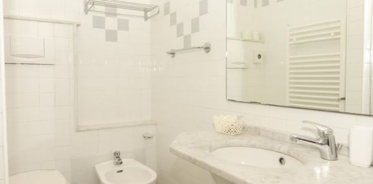 Rinkitės viešbutį HOTEL SAINT LOUIS kelionei į Italija