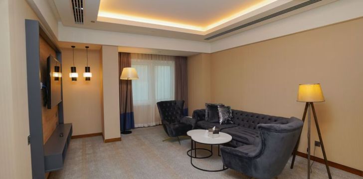 Rinkitės viešbutį THE GRAND LUX HOTEL kelionei į Kataras