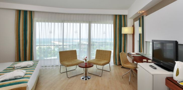 Viešbutis SUNIS EVREN BEACH RESORT HOTEL & SPA įsikūręs Turkija.