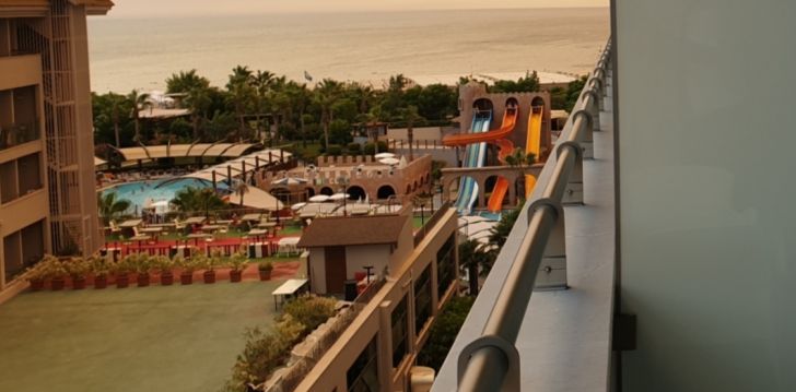 Jaukus viešbutis SUNIS EVREN BEACH RESORT HOTEL & SPA, jūsų atostogoms
