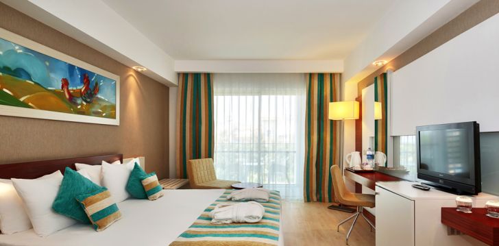 Tavo atostogos prasideda viešbutyje SUNIS EVREN BEACH RESORT HOTEL & SPA