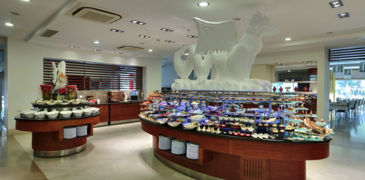 Patogus viešbutis jūsų kelionei – 5* SUNIS EVREN BEACH RESORT HOTEL & SPA