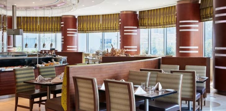 Rinkitės viešbutį CROWNE PLAZA DOHA - THE BUSINESS PARK kelionei į Kataras