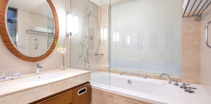 Tavęs laukia poilsis Kataras įsikūrusiame CROWNE PLAZA DOHA - THE BUSINESS PARK