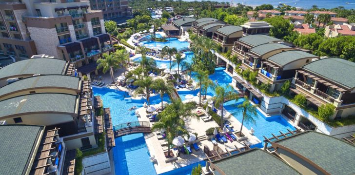 Planuoji kelionę į Turkija? apsistokite 5 viešbutyje SUNIS KUMKOY BEACH RESORT HOTEL & SPA.