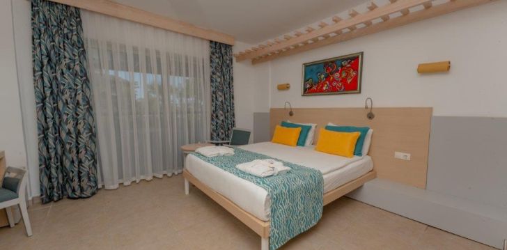 Apsistokite SUNIS KUMKOY BEACH RESORT HOTEL & SPA viešbutyje už gerą kainą.