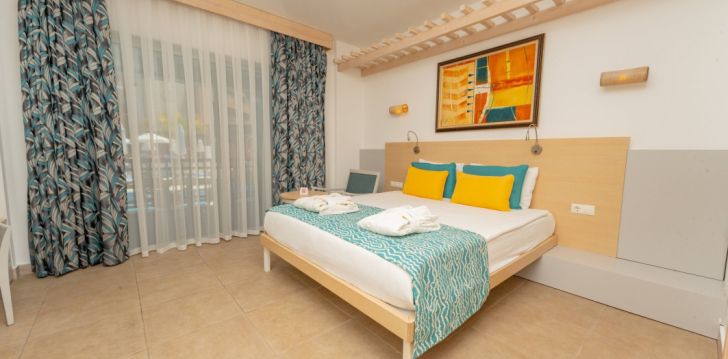 Viešbutis SUNIS KUMKOY BEACH RESORT HOTEL & SPA įsikūręs Turkija.