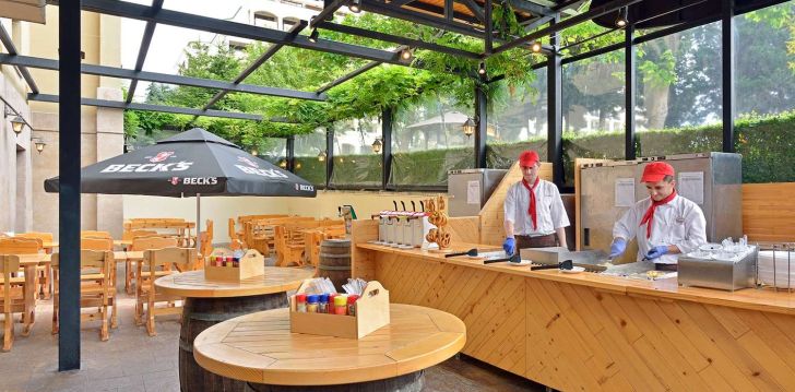 Geras kainos ir kokybės santykis atostogoms - viešbutis SOL NESSEBAR PALACE