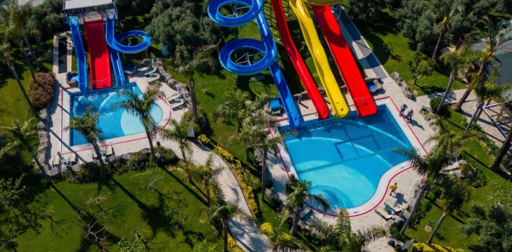 Planuoji kelionę į Turkija? apsistokite 5 viešbutyje SUNIS KUMKOY BEACH RESORT HOTEL & SPA.
