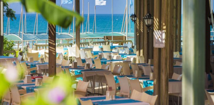 Viešbutis TERRACE BEACH RESORT HOTEL įsikūręs Turkija. 