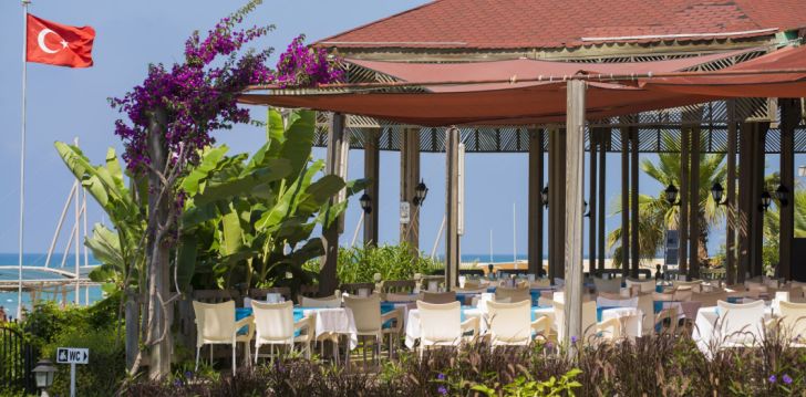 Jaukus viešbutis TERRACE BEACH RESORT HOTEL, jūsų atostogoms