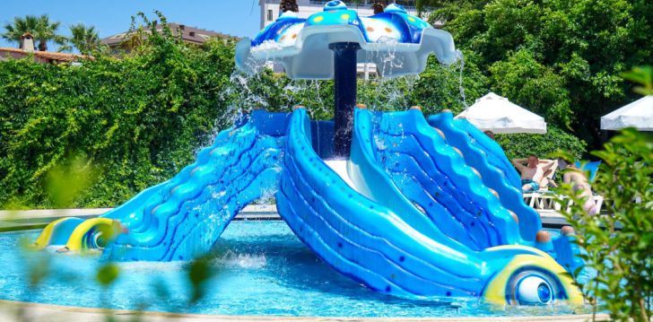 Tavęs laukia poilsis Turkija įsikūrusiame TERRACE BEACH RESORT HOTEL