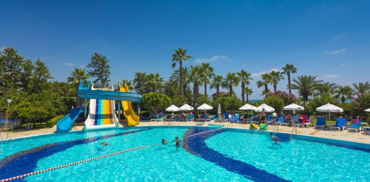 TERRACE BEACH RESORT HOTEL - klientų vertinamas, kaip geras kainos ir kokybės santykis. 