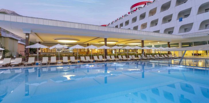 Planuoji kelionę į Turkija? apsistokite 5 viešbutyje TRANSATLANTIK HOTEL & SPA. 