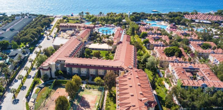 Viešbutis QUEENS PARK LE JARDIN RESORT įsikūręs Turkija.